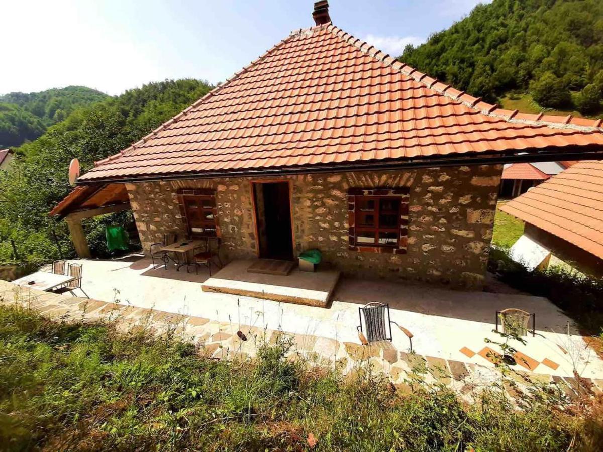 Apartment Old House Подгорица Экстерьер фото