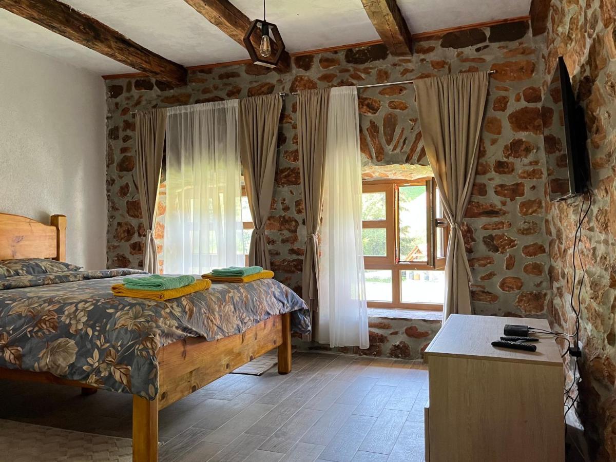 Apartment Old House Подгорица Экстерьер фото